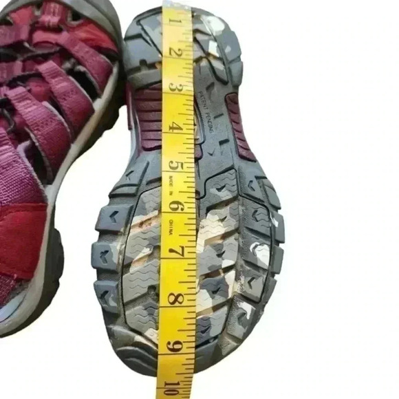 Keen Newport H2 Sandals Sport Slip-On Rose Red Burgundy Red Pink Women's size 7 - Picture 12 of 12